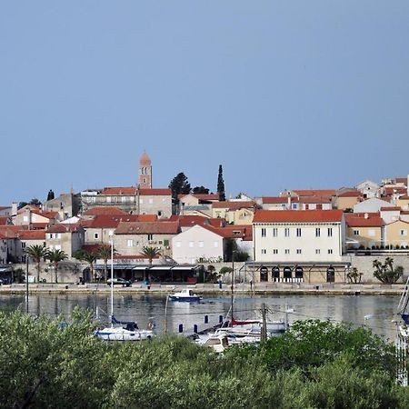 Rose Rooms At Island Of Rab Banjol Eksteriør billede