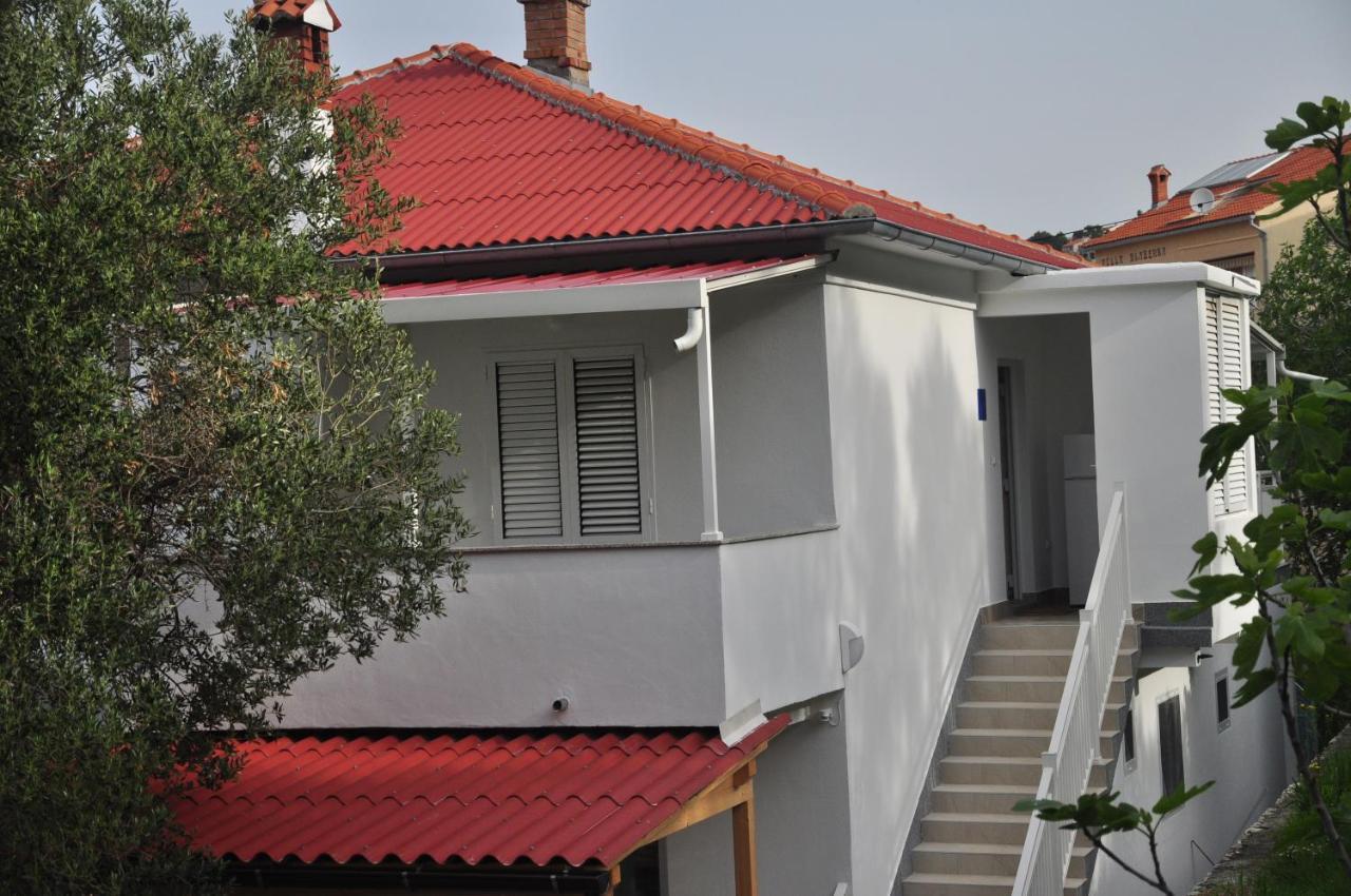 Rose Rooms At Island Of Rab Banjol Eksteriør billede